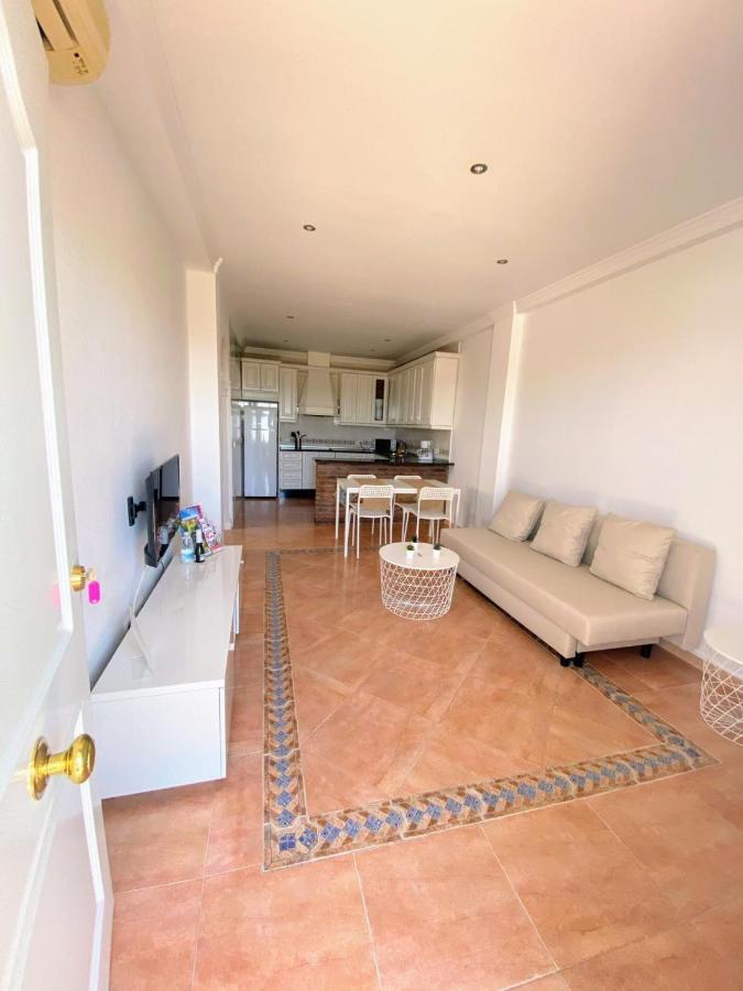 Apartamento Rio Adelfas Apartment Бенахарафе Екстериор снимка