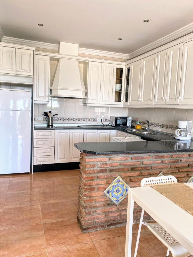 Apartamento Rio Adelfas Apartment Бенахарафе Екстериор снимка